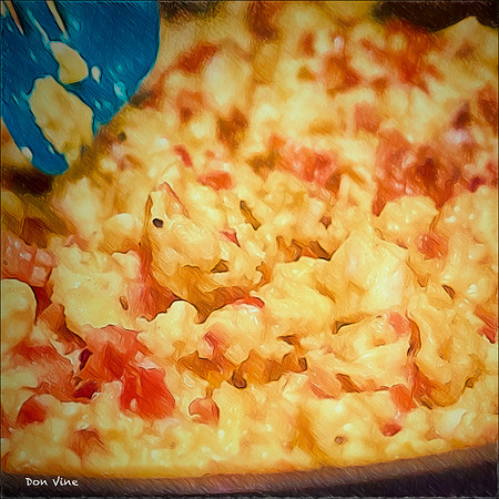 Scrambled with Tomato Cheese and Bacon_151011_105948_17-HXSEQ