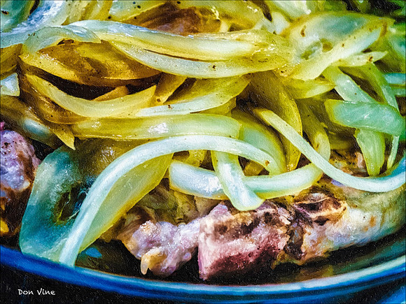 Onion Smothered Pork Chops_140216_16_011-HXSYA
