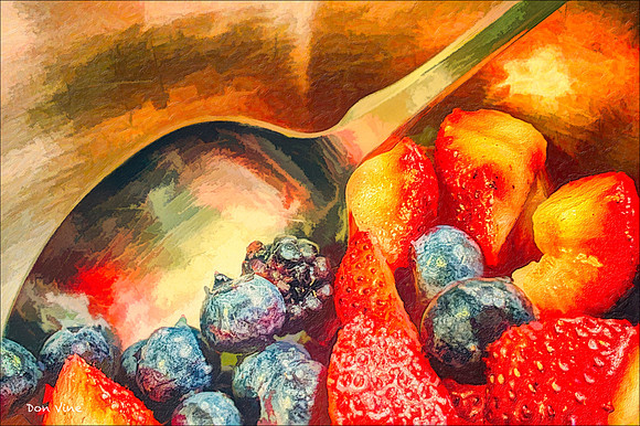 Mixed Berries in a Bowl_14051821_073__22-HXSYA