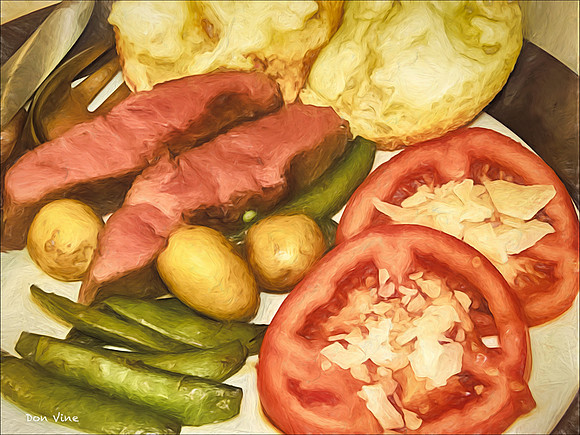 Plate of Steak and Veggies_150224_1857_1667-HPXSYA