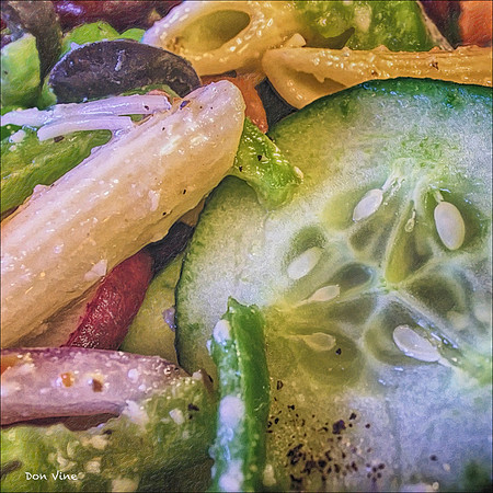 Cucumber in a Salad_14030313_025__6-HXSYQ